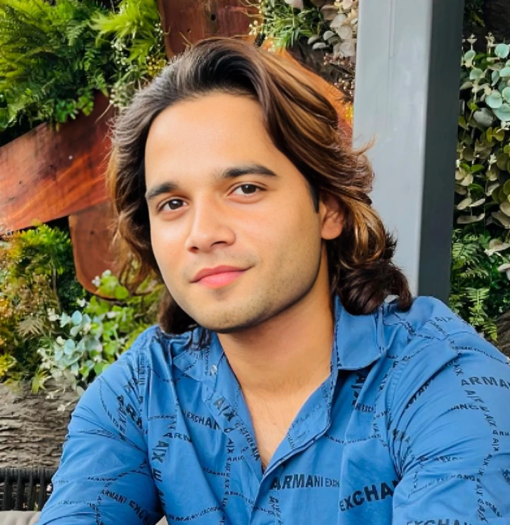 Suyash Sharma Net Worth
