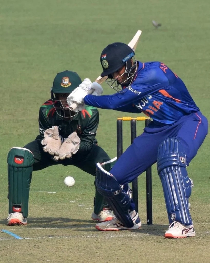 Angkrish Raghuvanshi Net Worth