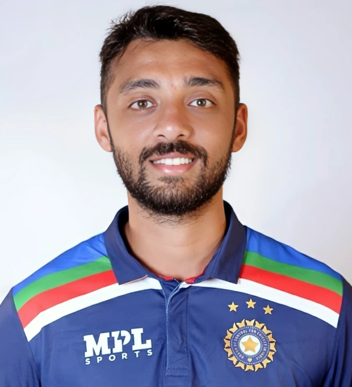 Varun Chakaravarthy Net Worth